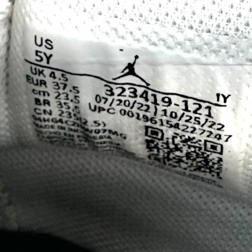 Nike Air Jordan 6 Rings White/Cool Grey Size Big Kids 5Y=Woman's 6.5 323419-121